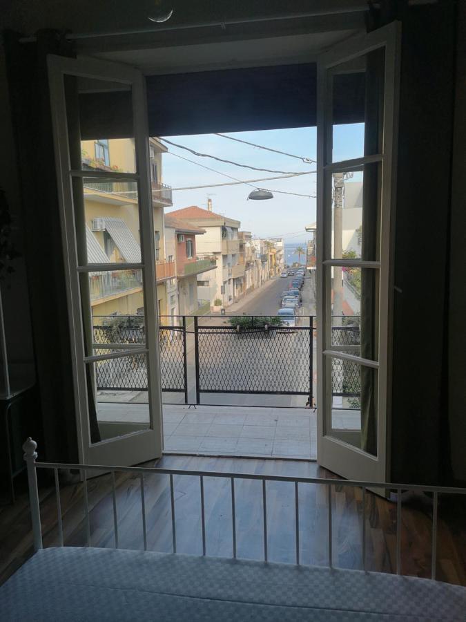 Locanda Popolare Aci Castello Exterior foto